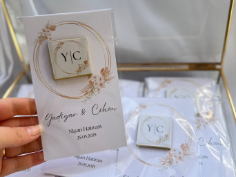 50 Adet - Kartlı Madlen Çikolata