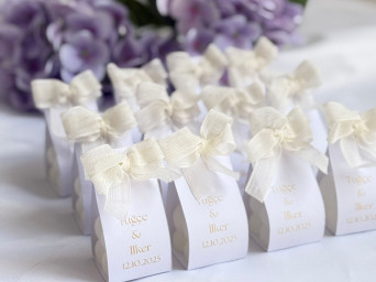 50 Adet - Kartlı Bubble Mum